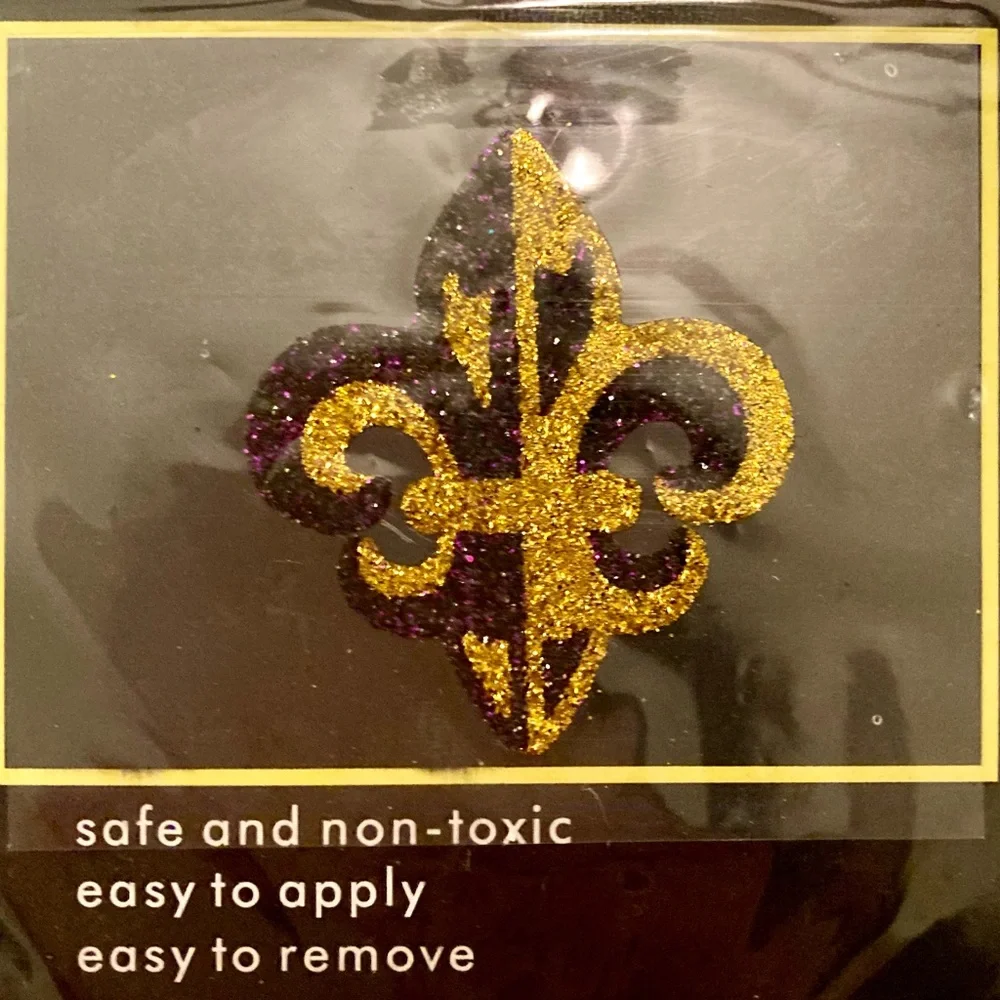 Mardi Gras purple gold